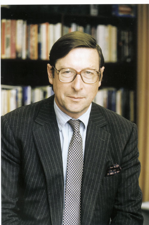 Max Hastings