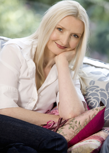 Claudia Carroll