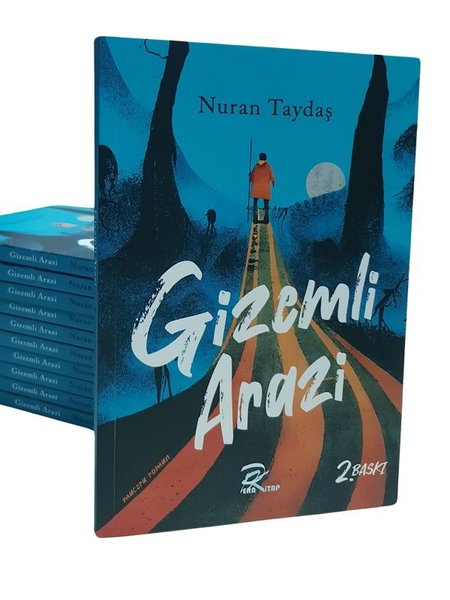 Gizemli Arazi - Pera Kitap - Image 1